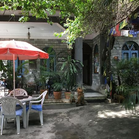 Sacred Valley Inn Pokhara Buitenkant foto